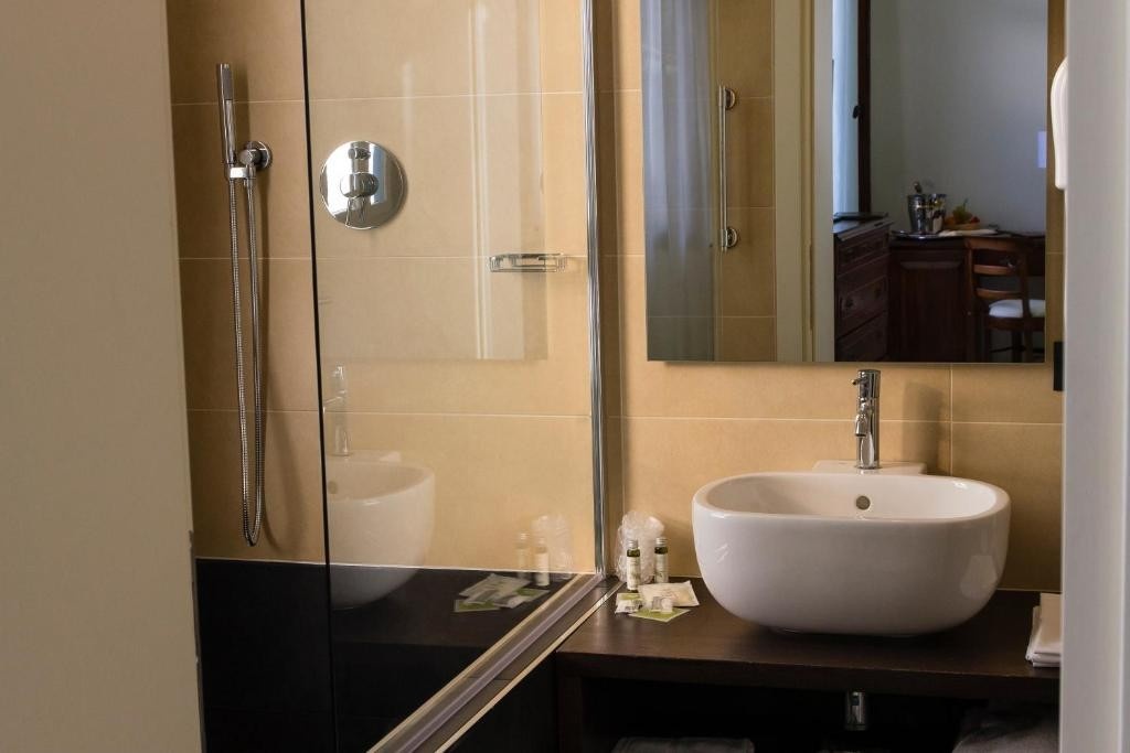 Bagno stanza hotel a Venezia