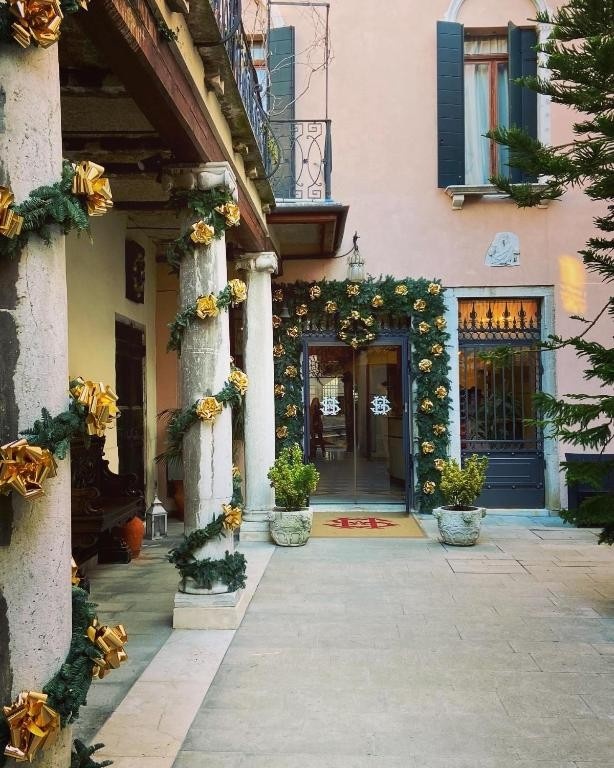 Ingresso hotel a Venezia