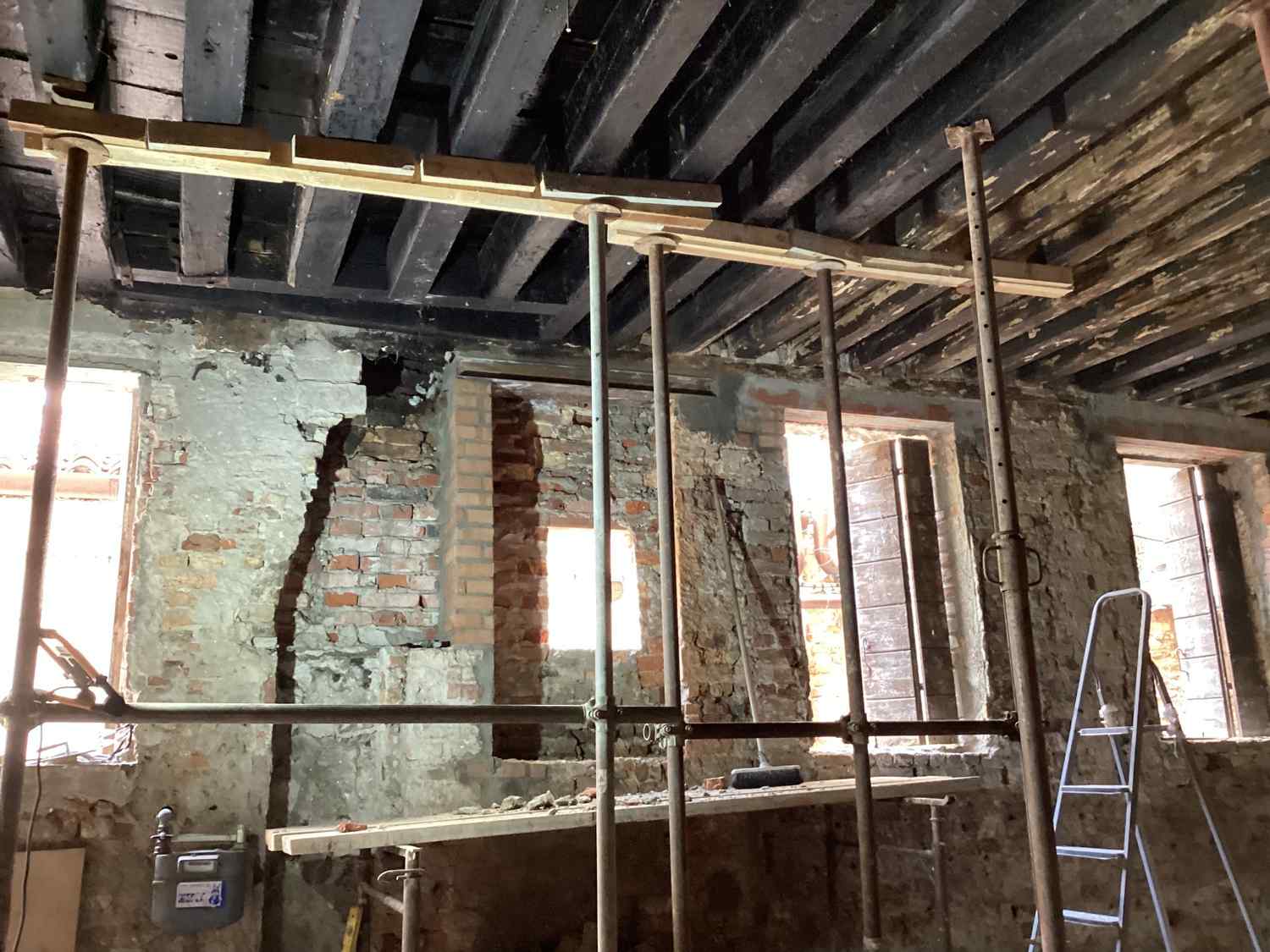 Restauro solaio in legno a Venezia