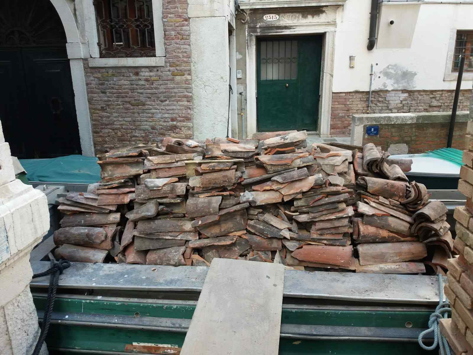 Strip Out di coppi a Venezia