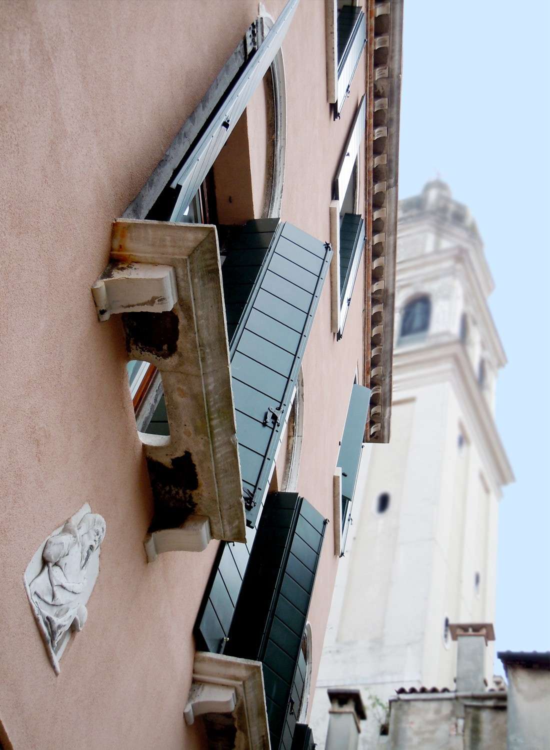 Facciate di cocciopesto restaurata a Venezia