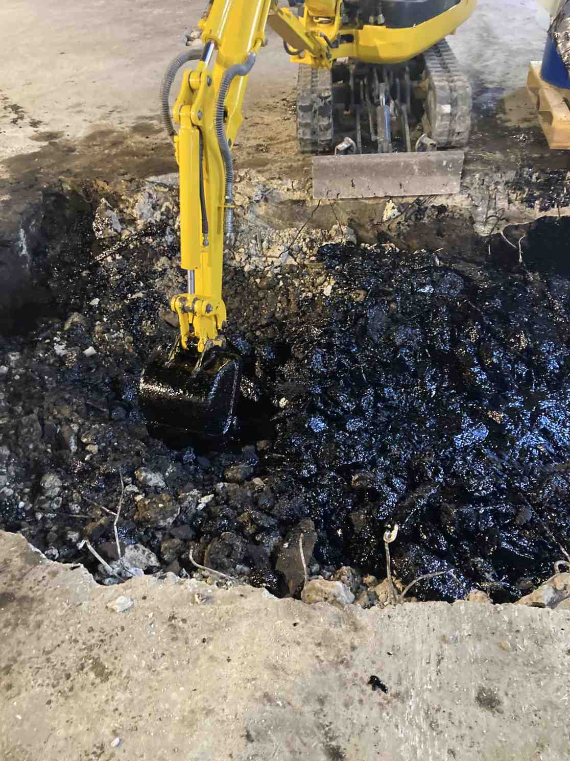 Scavo e demolizione dei materiali da risulta a Venezia