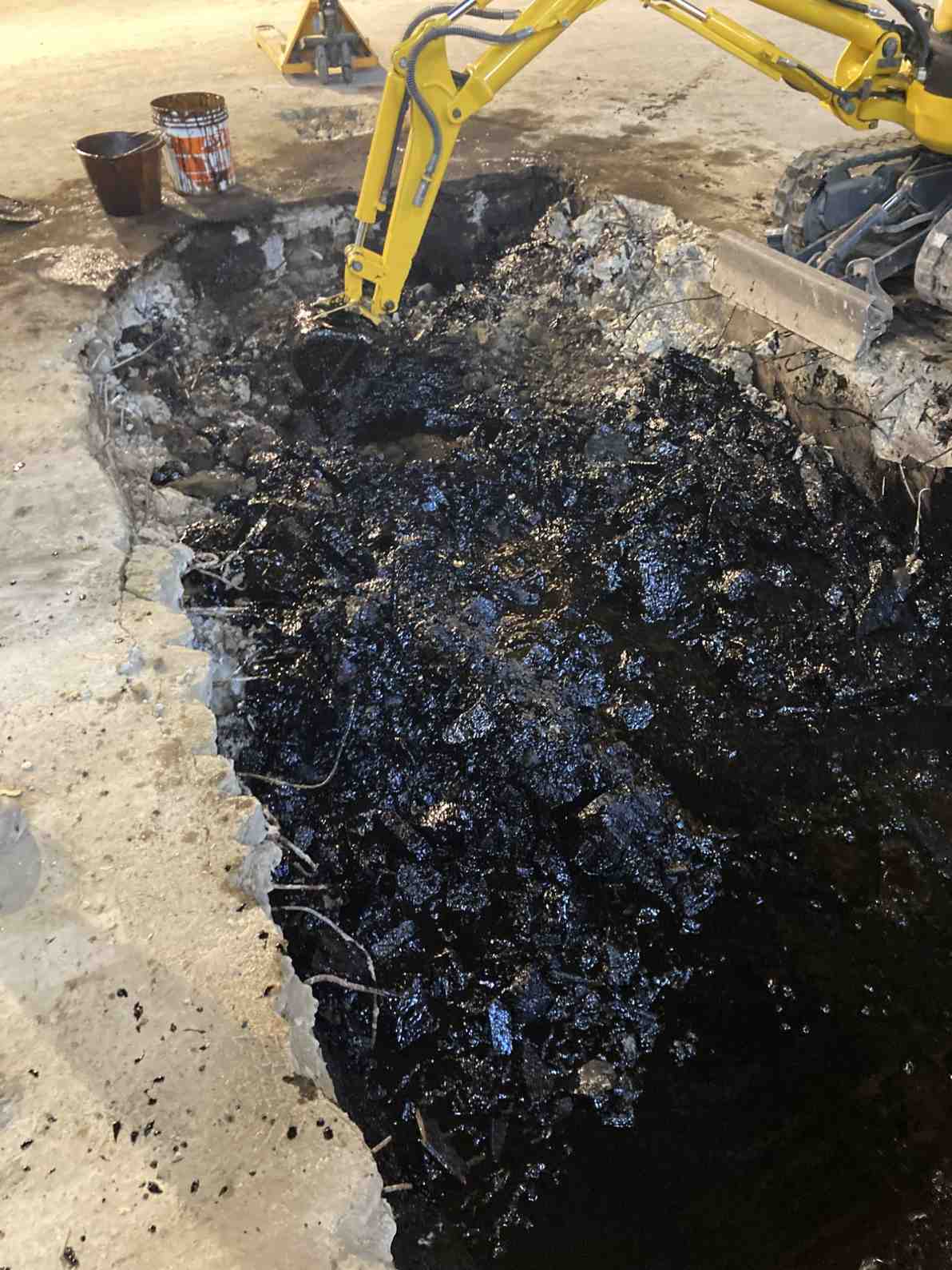 Scavo e demolizione dei materiali da risulta a Venezia