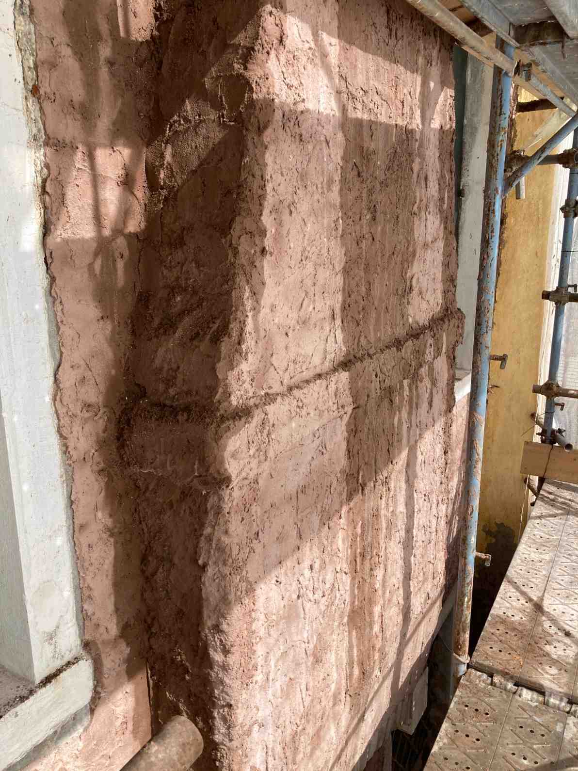 Intonaco arriccio di cocciopesto a Venezia