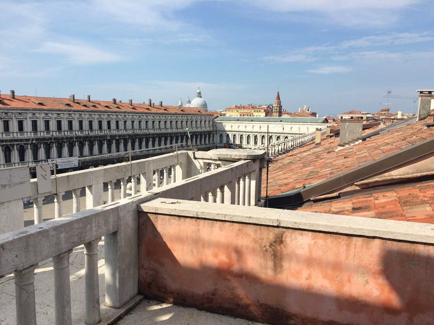 Vista piazza san Marco dalle Procuratie Vecchie a Venezia