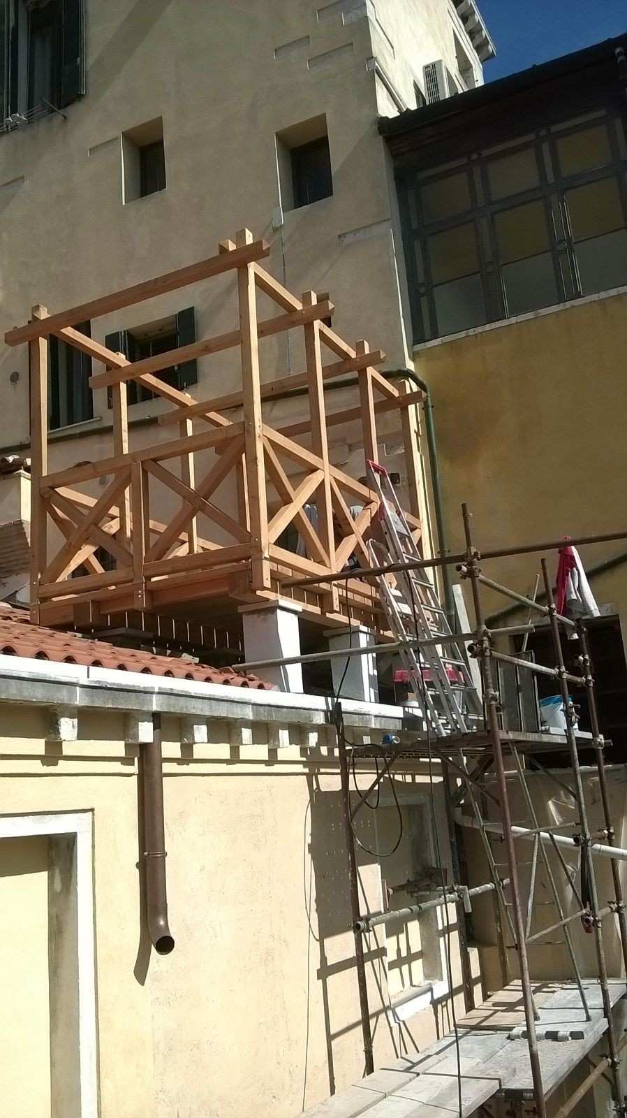 Nuova altana a Venezia