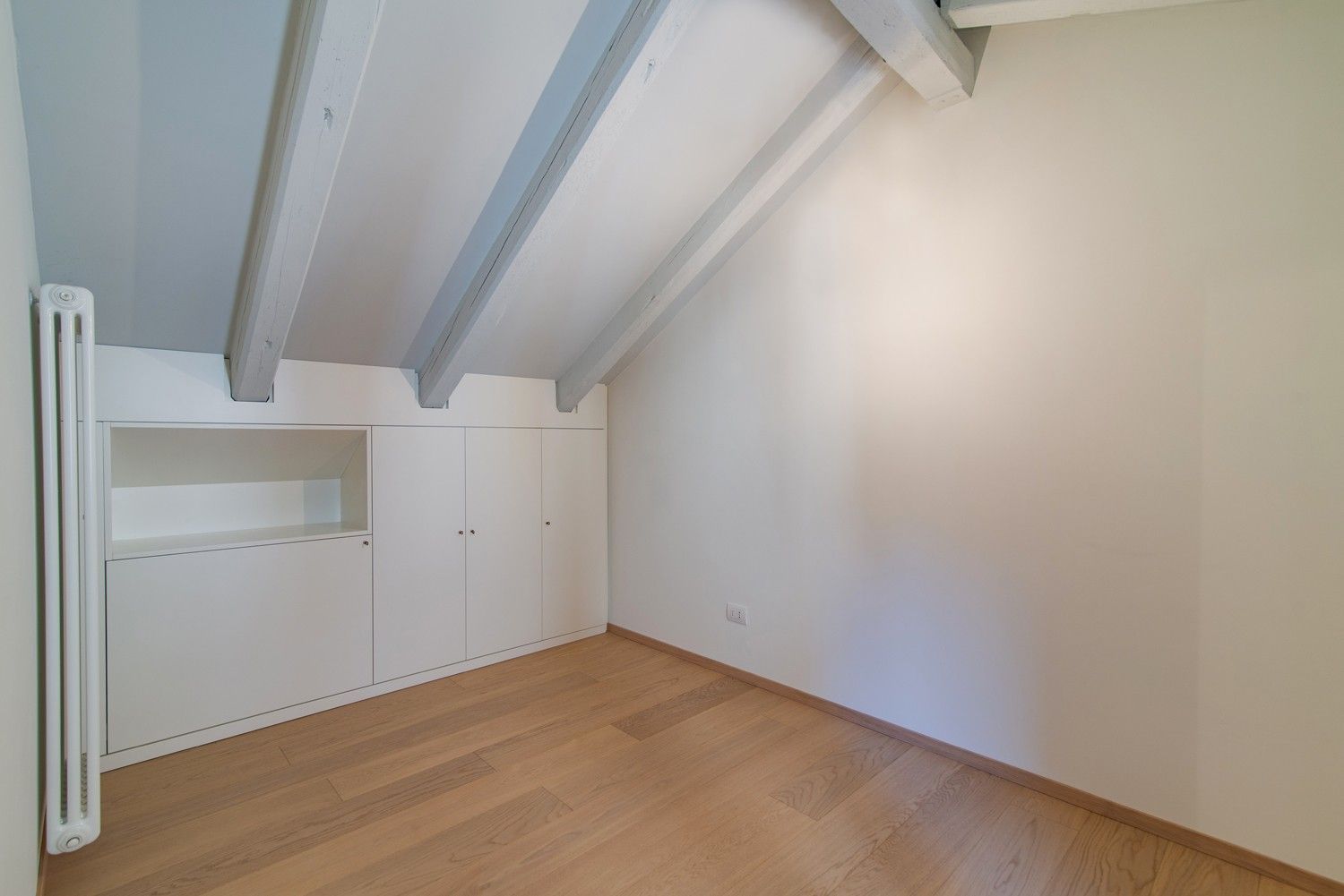 Camera da letto sottotetto a Venezia 