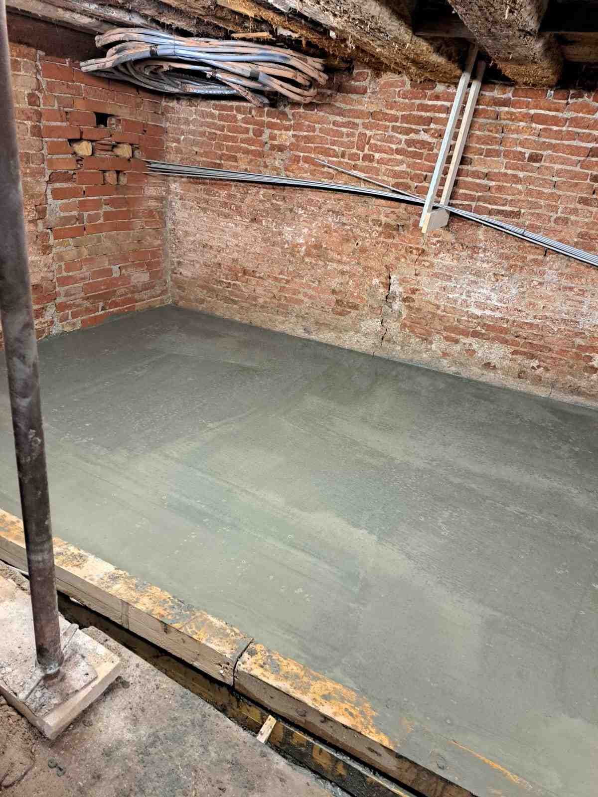 Platea di fondazione per consolidamento strutturale a Venezia
