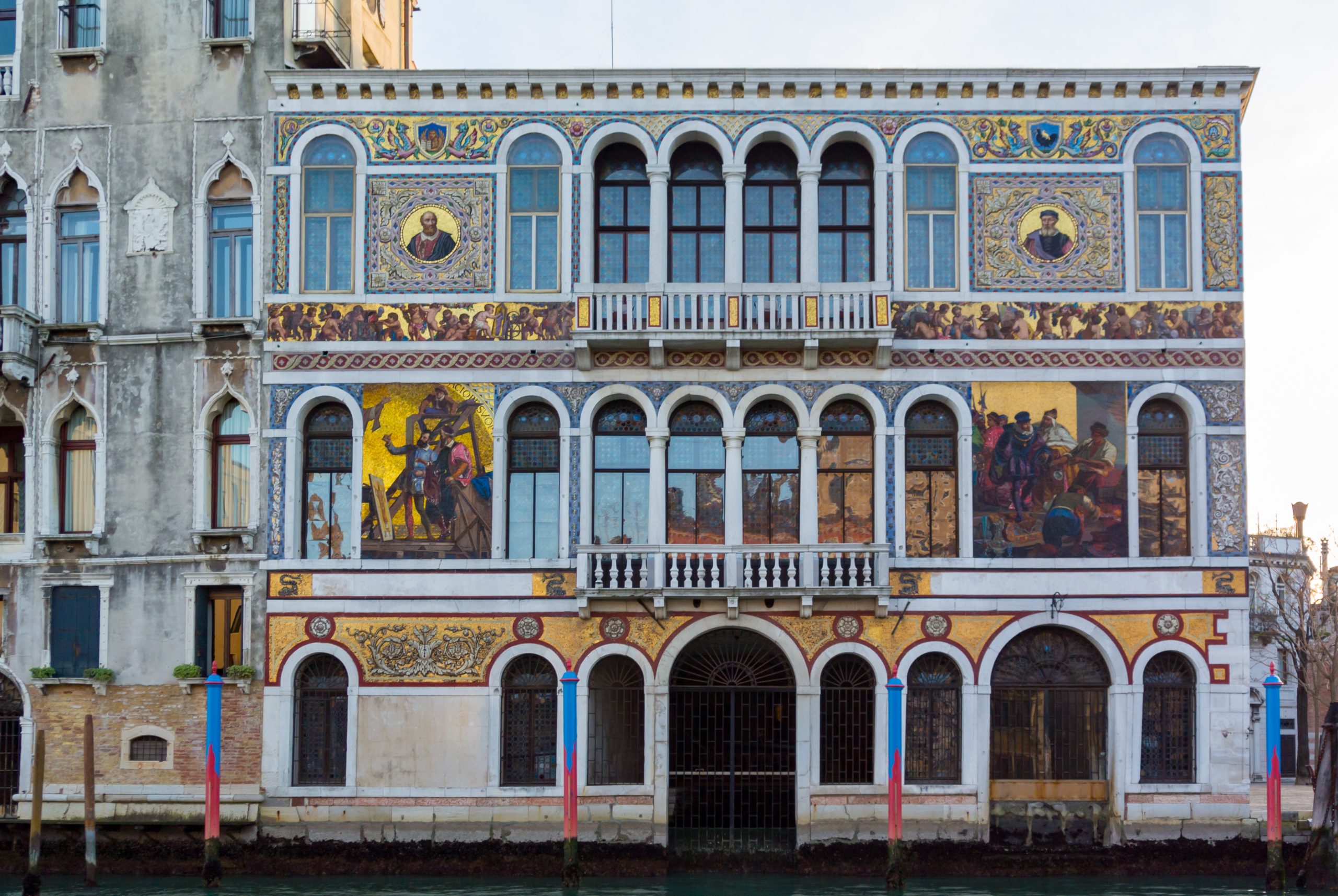 Affaccio mosaicato su Canal Grande palazzo Barbarigo a Venezia
