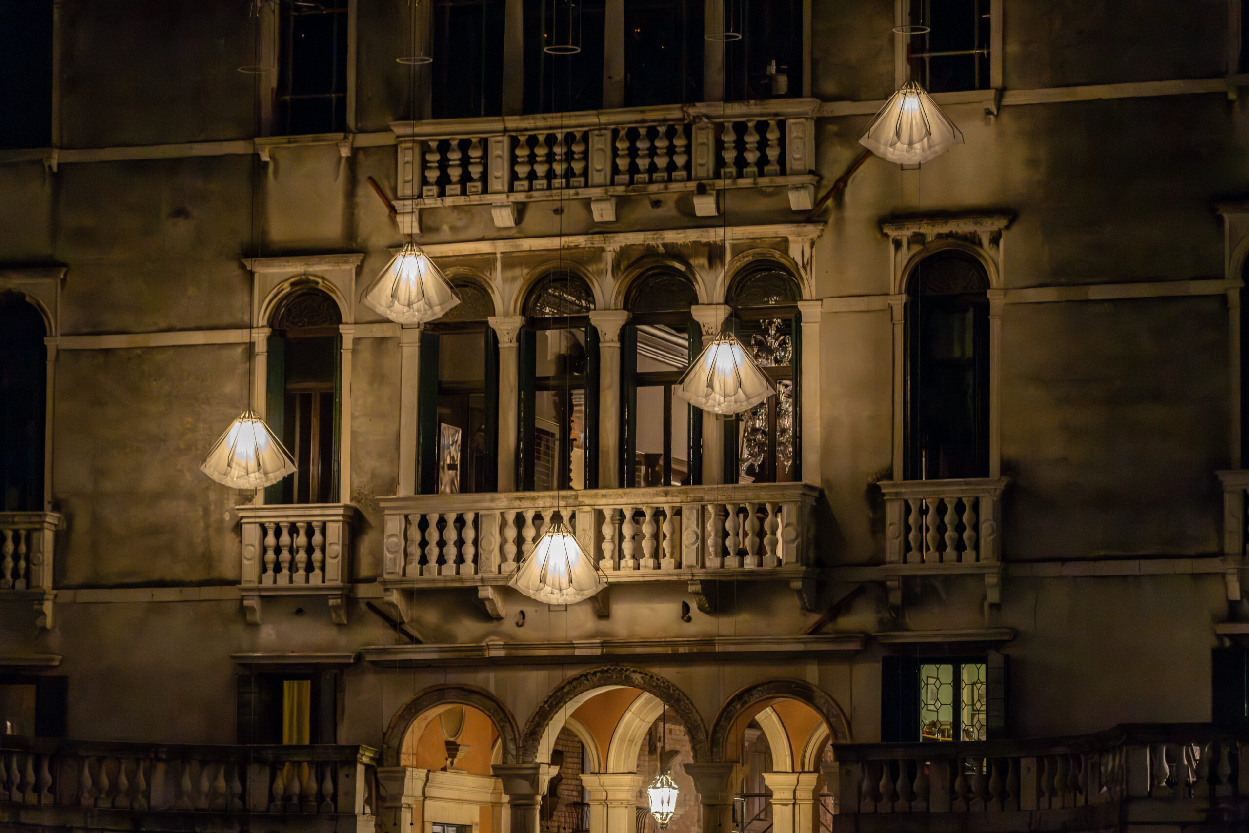 2026_DRIFT_Shy-Society_Venice-Biennale_Photo-by-Arjen-van-Eijk-Xinix-Films_4-scaled